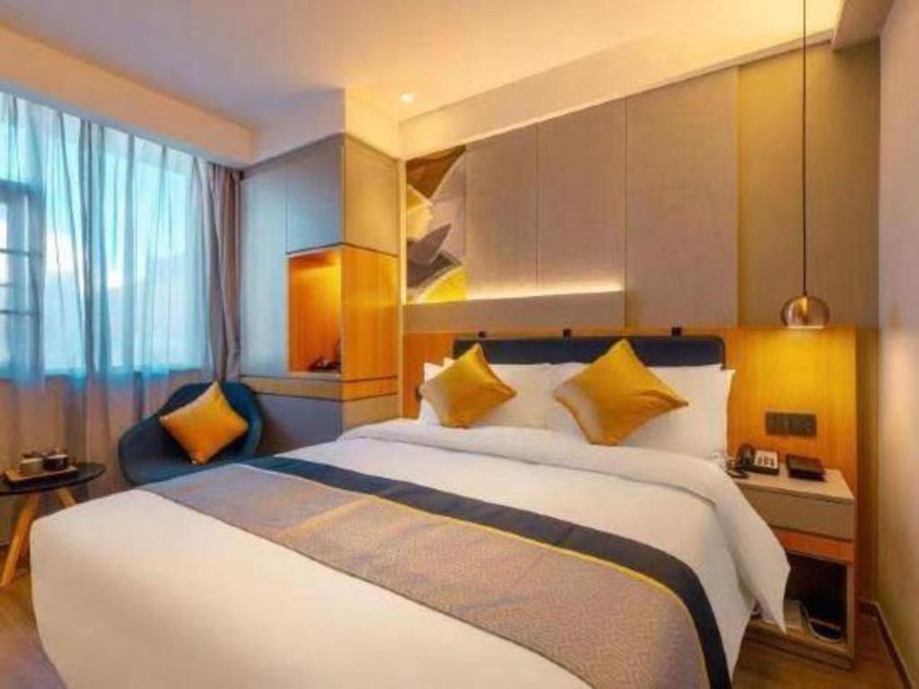 Home Inn Kunming Baita Road Esterno foto