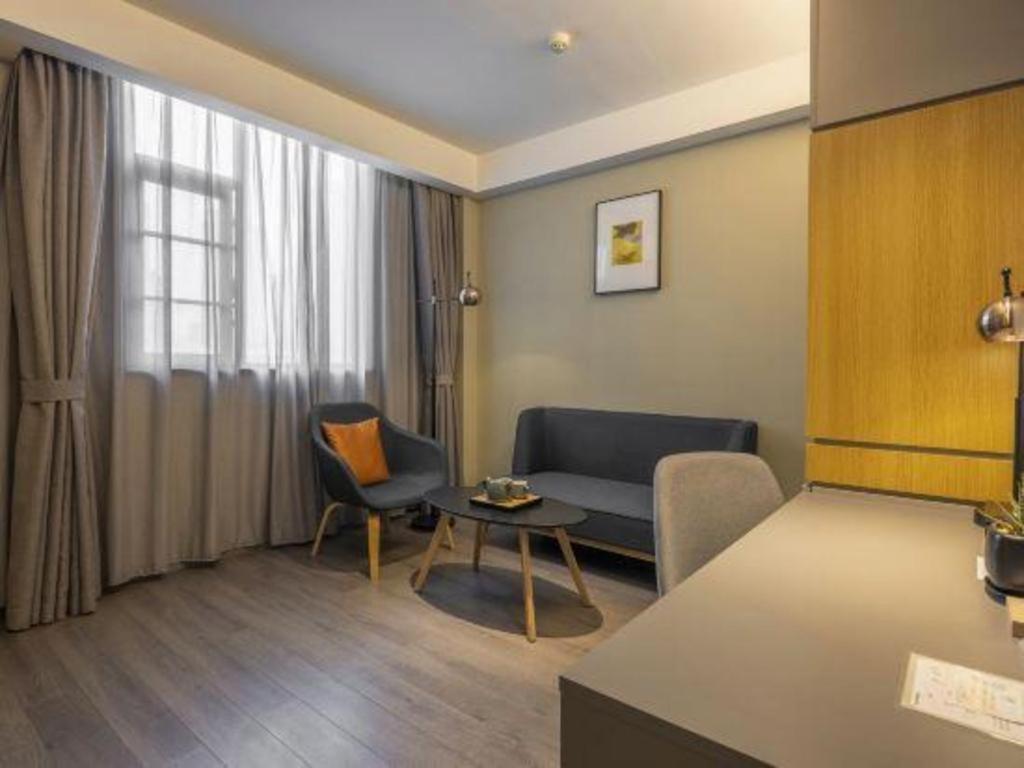 Home Inn Kunming Baita Road Esterno foto