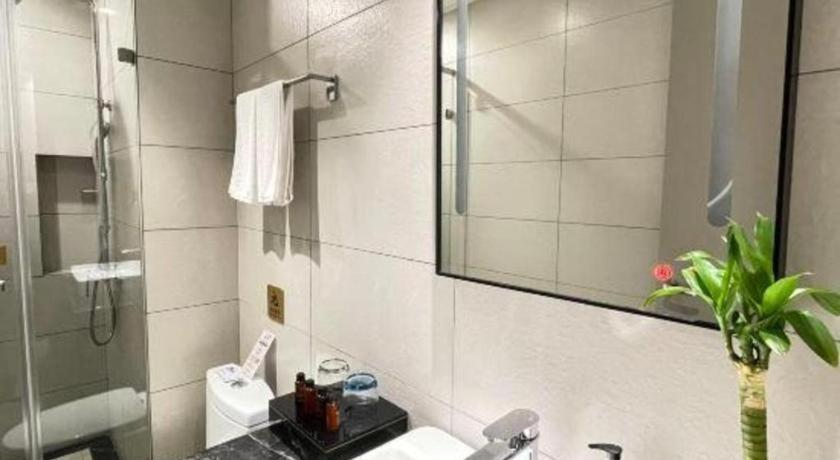 Home Inn Kunming Baita Road Esterno foto