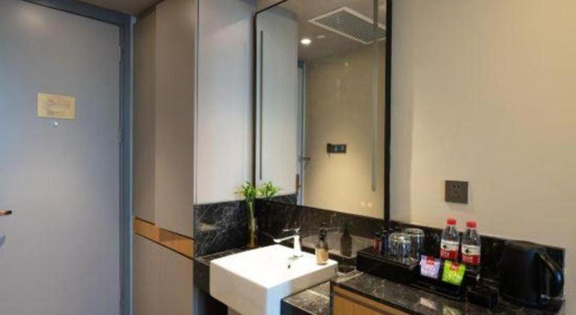 Home Inn Kunming Baita Road Esterno foto