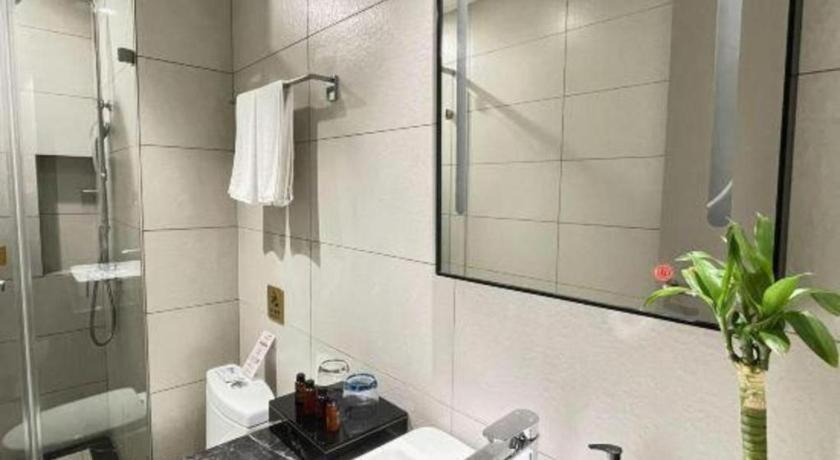 Home Inn Kunming Baita Road Esterno foto
