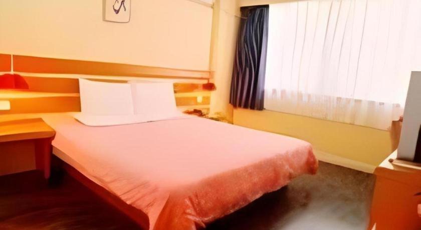 Home Inn Kunming Baita Road Esterno foto